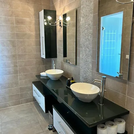 Vuna - Private Pool -sea View