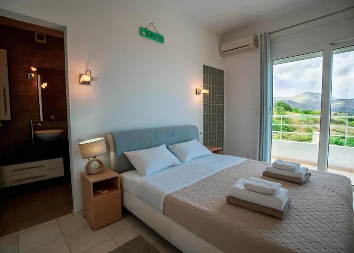 Villa Vuna - Private Pool -sea View Chania (Crete)